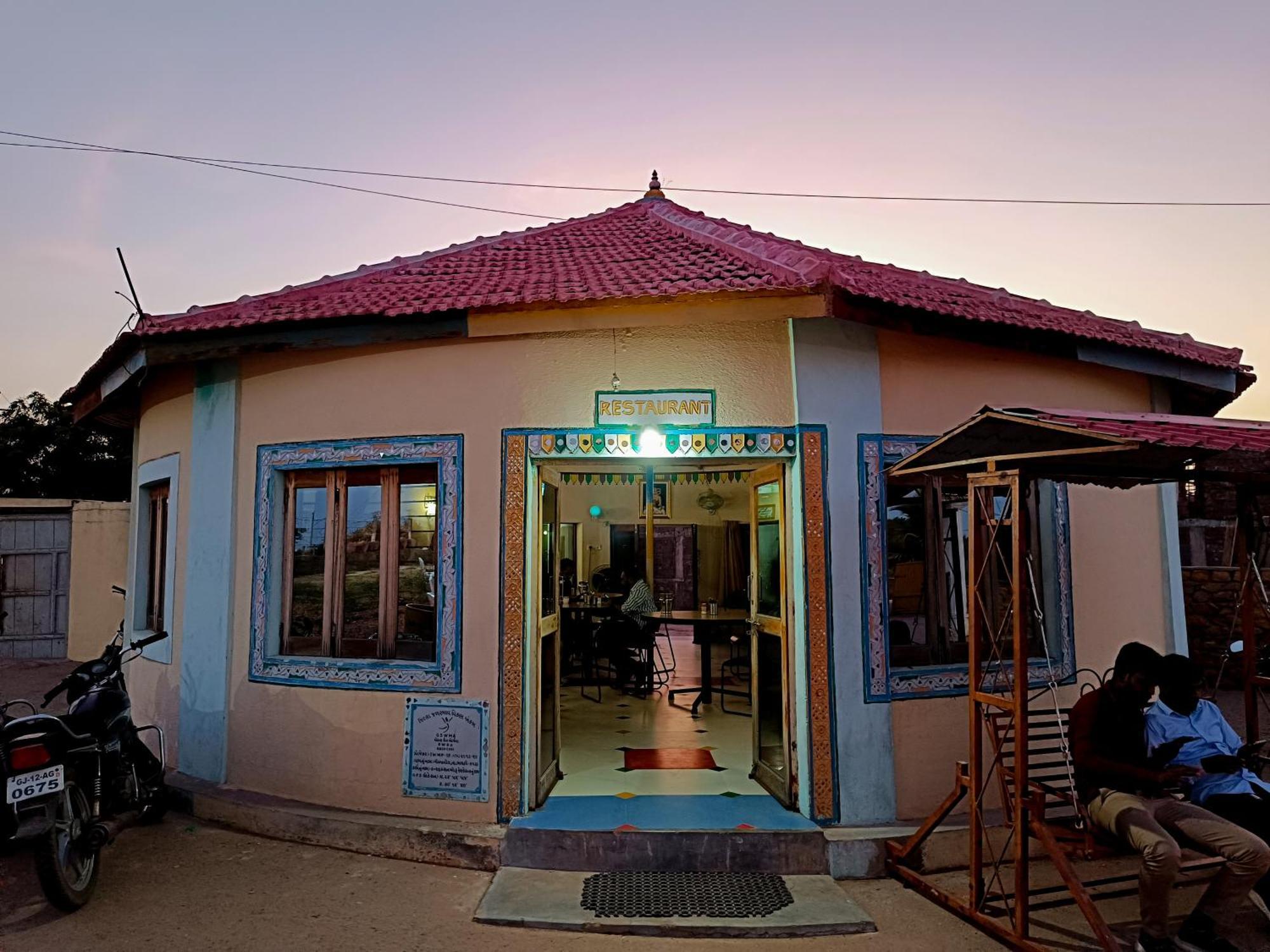 Dholavira Tourism Resort Exterior foto